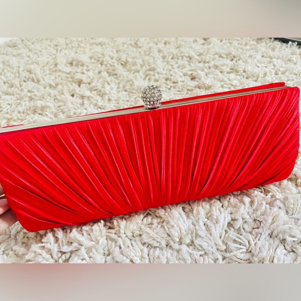 Jessica McClintock Red Evening Clutch